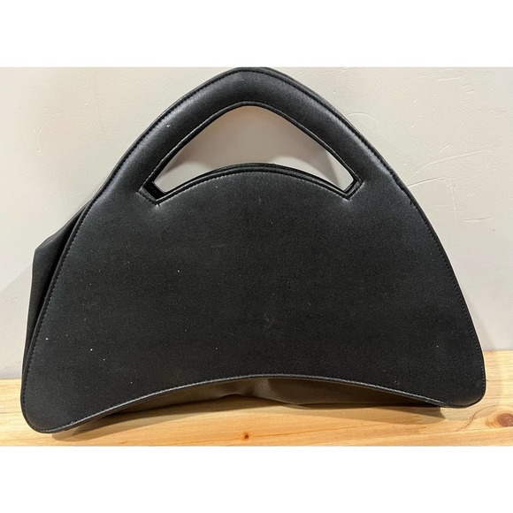 Women’s Black Embroidered MOD style Handbag‎ - Picture 3 of 8